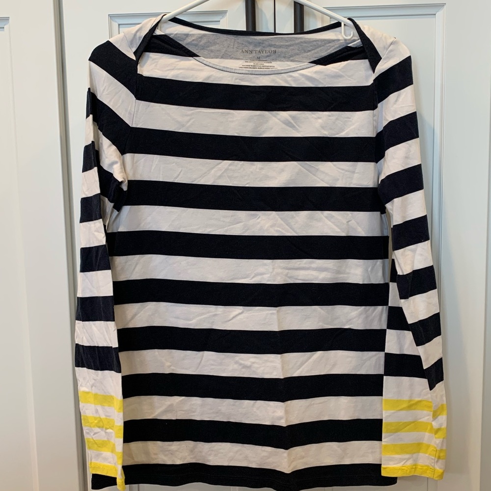 Ann Taylor boatneck long sleeve tee, size M